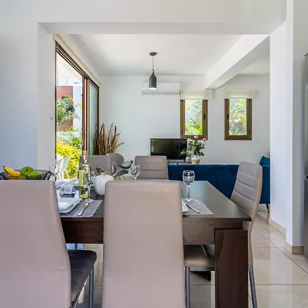 Sea La Vie 3-br & Private Pool In Protaras Villa