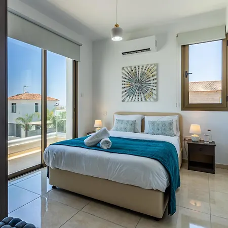 Sea La Vie 3-br & Private Pool In Protaras